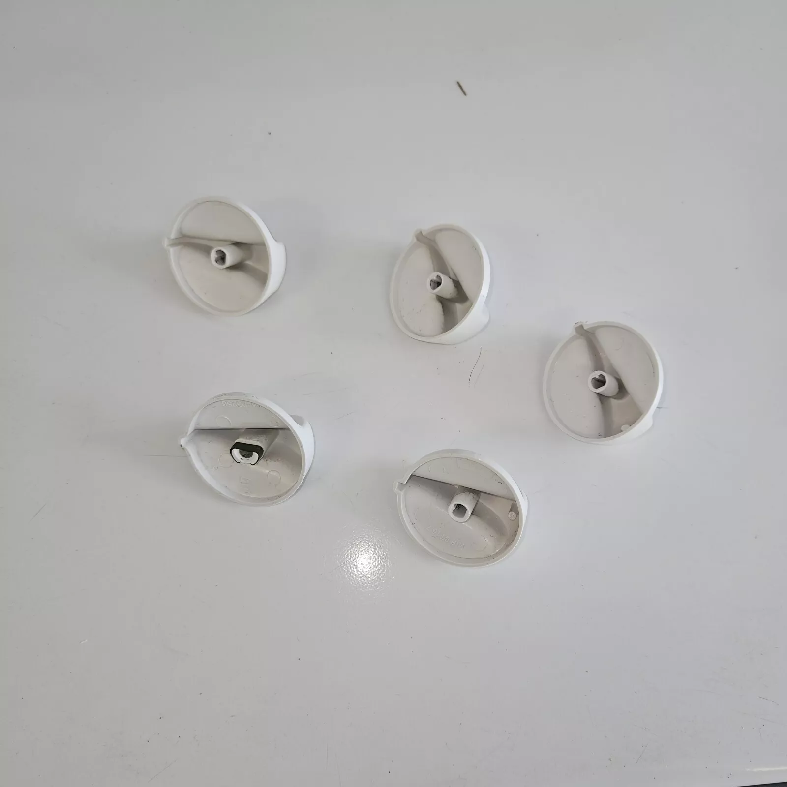 Ge Stove Range Knob Kit –  WB03T10076 WB03T10075   *used**