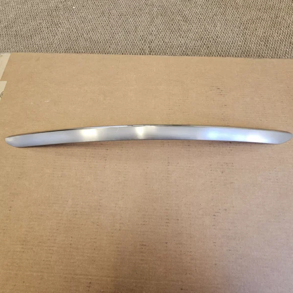 Frigidaire Electrolux Ref Handle - 241930101  *used** - Image 3
