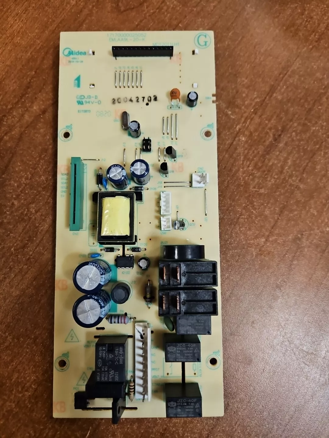 Frigidaire Microwave Control Board   –  5304523974  *used**