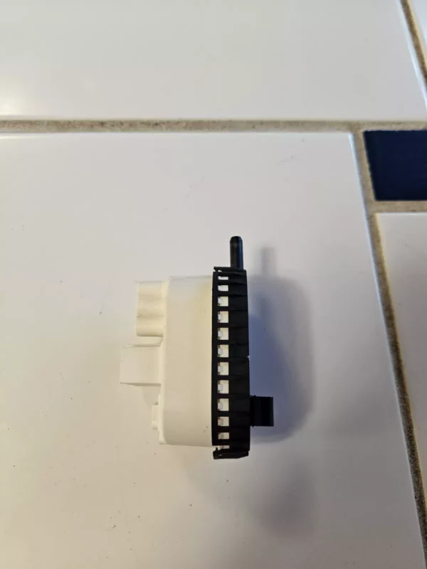 Whirlpool Washer Pressure Switch - W11417623  *used** - Image 2
