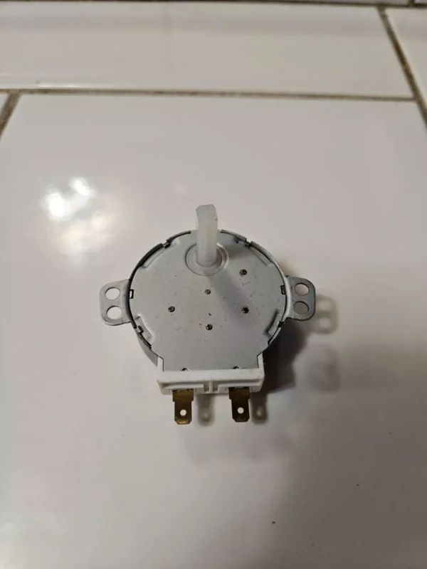 Frigidaire Microwave Stirrer Motor -  5304488389  *used**
