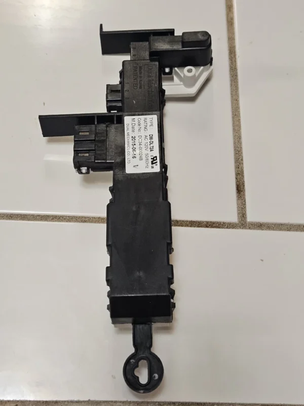 Samsung Washer Door Latch DC34-00024B   *NEW** - Image 2