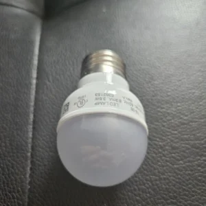Whirlpool Maytag Refrigerator Light Bulb -  W11216993  *used**