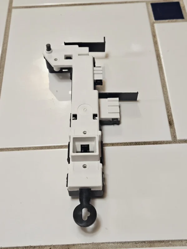 Samsung Washer Door Latch DC34-00024B   *NEW**