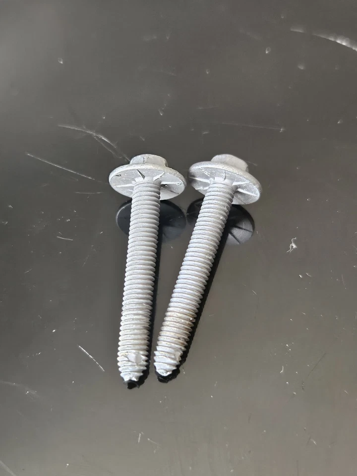 GE Washer Top Screws SCR 10-32 GX 1.309 HWX S –  WH02X24116  *used**