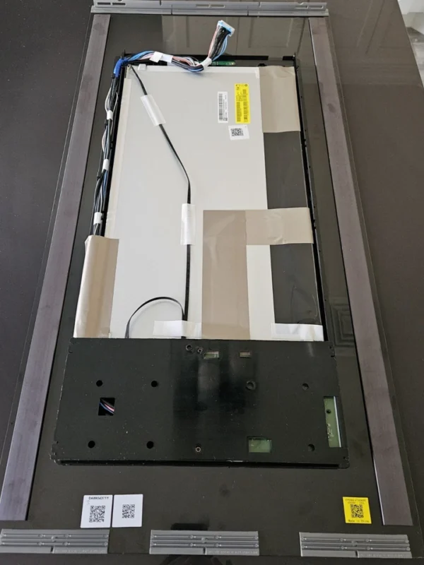 Samsung Refrigerator Cover Display  -   DA82-03391A    *OPEN BOX* - Image 4