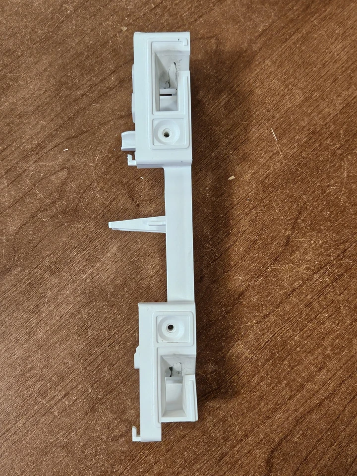 Samsung Microwave Body Latch No Switches   –  DE96-00414A  *used*