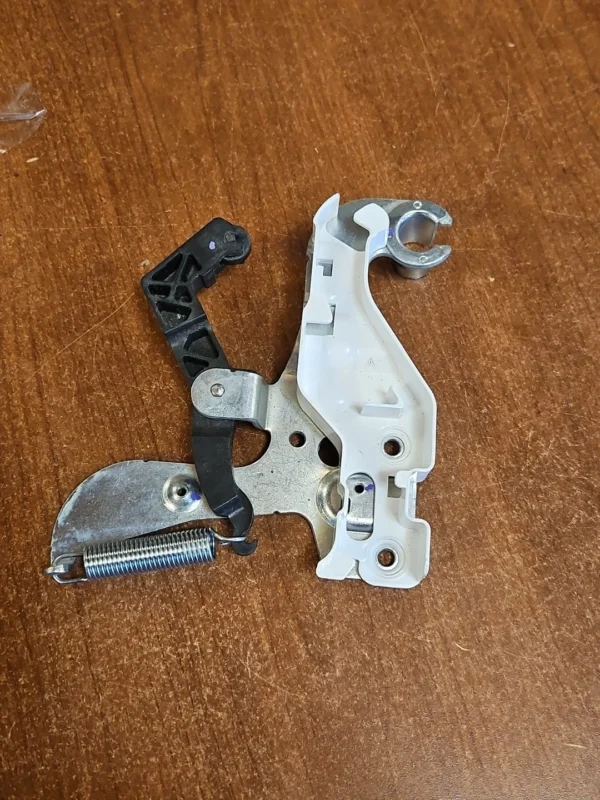 GE Refrigerator Hinge Top LH & Spring    -  WR13X24929 WR02X25443  *used*