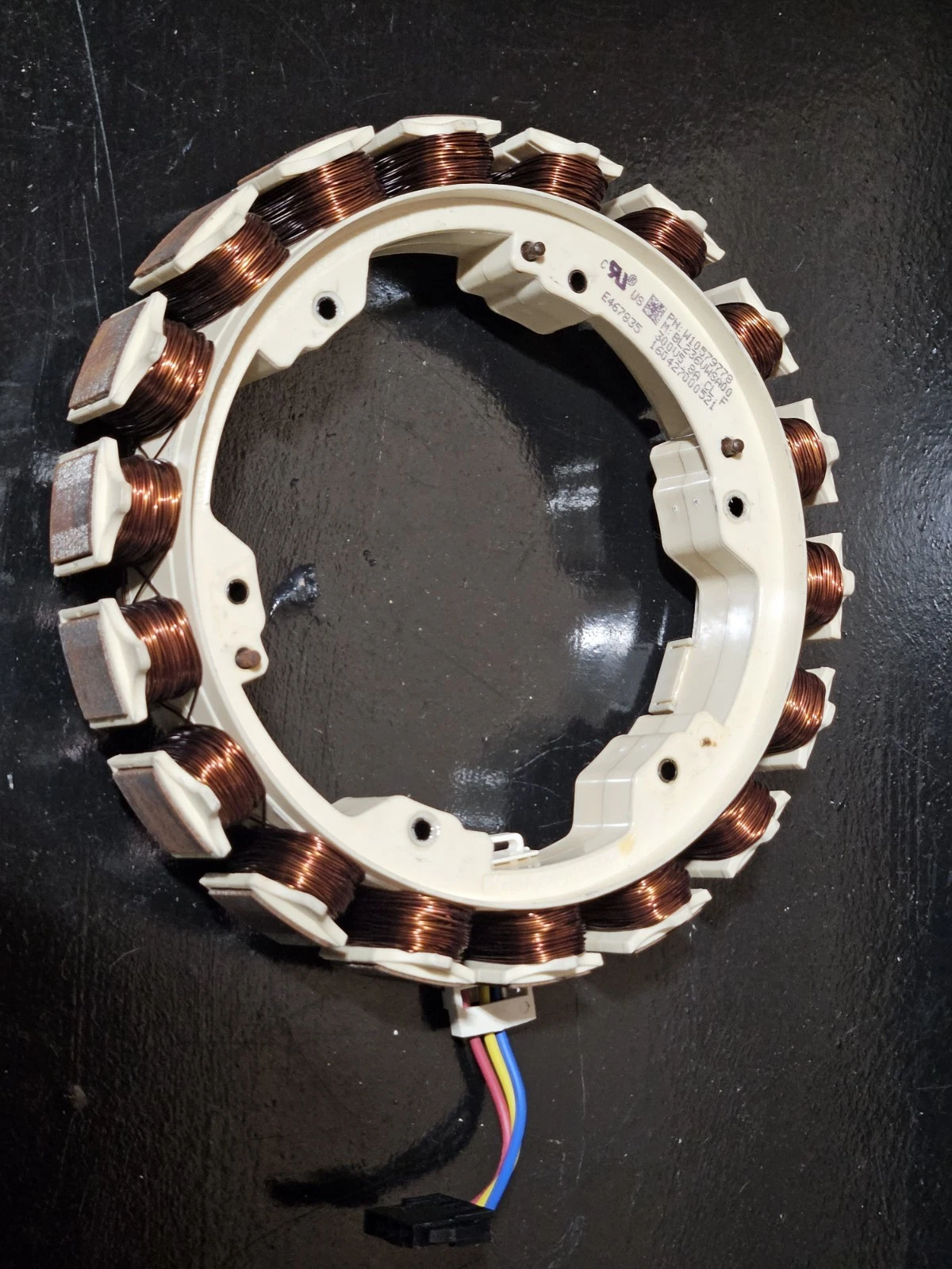 Whirlpool Washer Stator   –   W10754158 W10579778   *used*